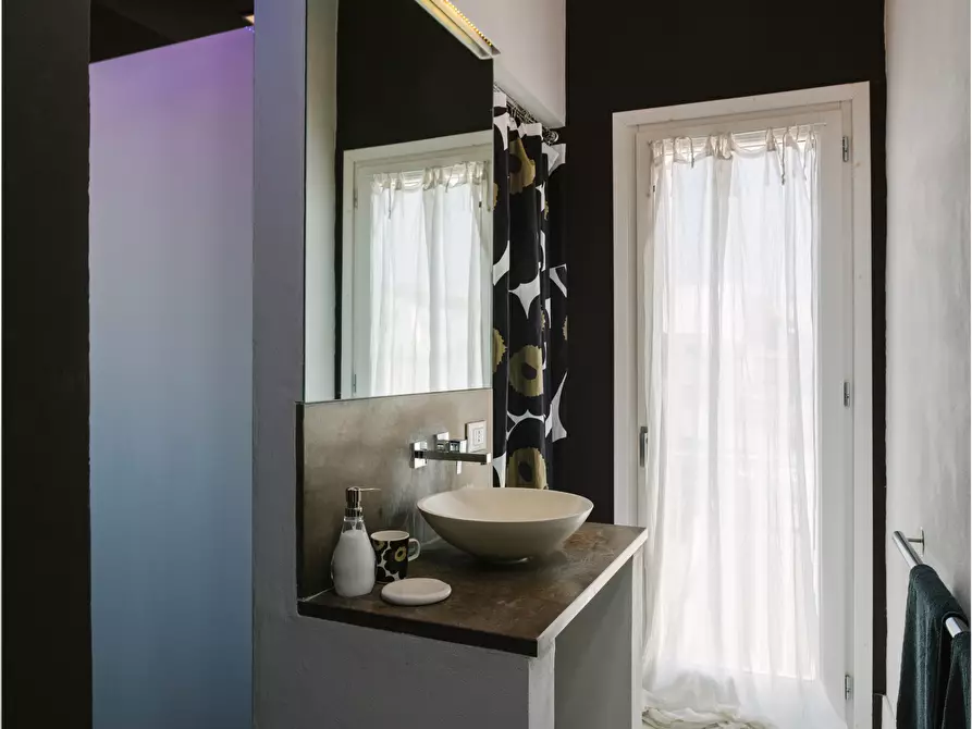 Immagine 13 di Appartamento in vendita  in VIA VITTORIO VENETO 167 a Siracusa