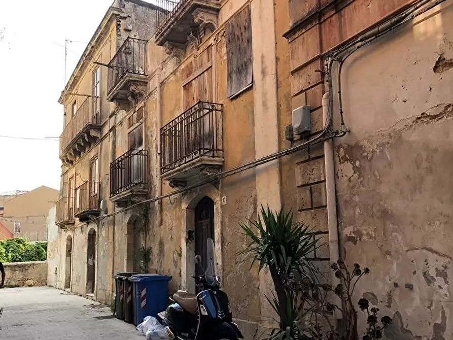 Immagine 5 di Casa indipendente in vendita  in Vicolo Zuara 10 a Siracusa