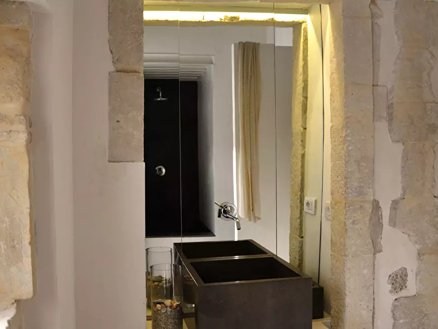 Immagine 18 di Appartamento in vendita  in VICOLO DELL'OLIVO a Siracusa