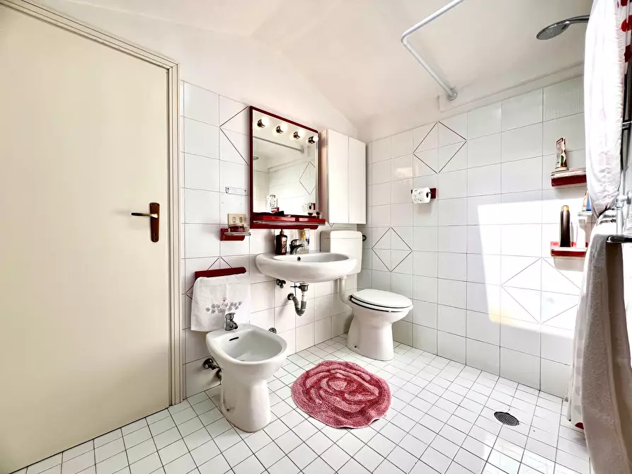 Immagine 21 di Porzione di casa in vendita  in Via Chiesa di Tipano 153 a Cesena