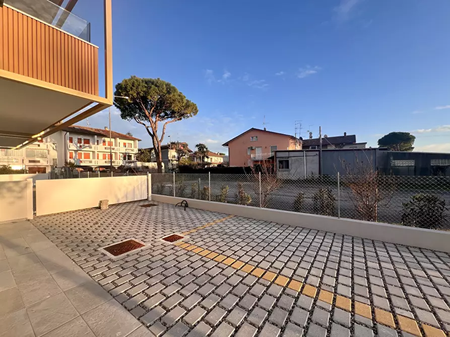 Immagine 48 di Trilocale in vendita  in via dei tulippani a Cervia