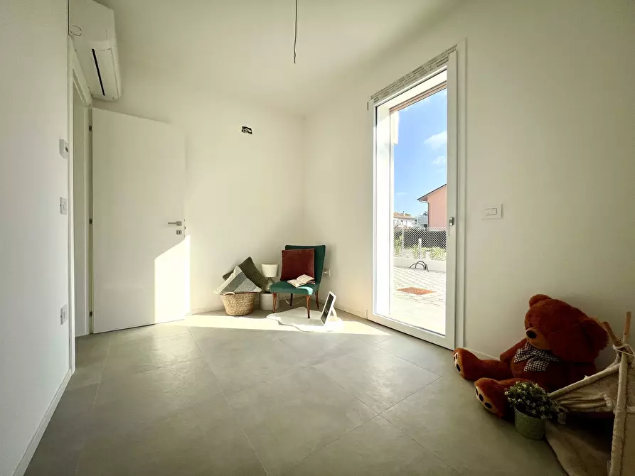 Immagine 38 di Trilocale in vendita  in via dei tulippani a Cervia