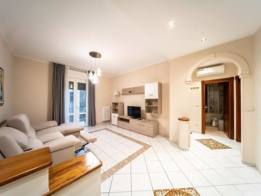 Immagine 1 di Trilocale in vendita  in Via Augusto Migliavacca 6 a Parma