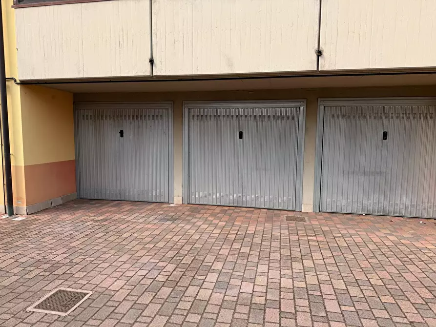 Immagine 5 di Appartamento in vendita  in Strada Villa di Sotto 39 a Fontevivo