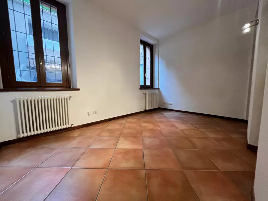 Immagine 6 di Ufficio in affitto  in Strada Giuseppe Garibaldi 27 a Parma