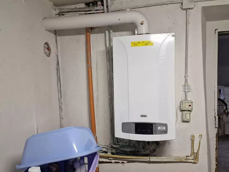 Immagine 23 di Casa indipendente in vendita  in Via Cola 5 a Vetto