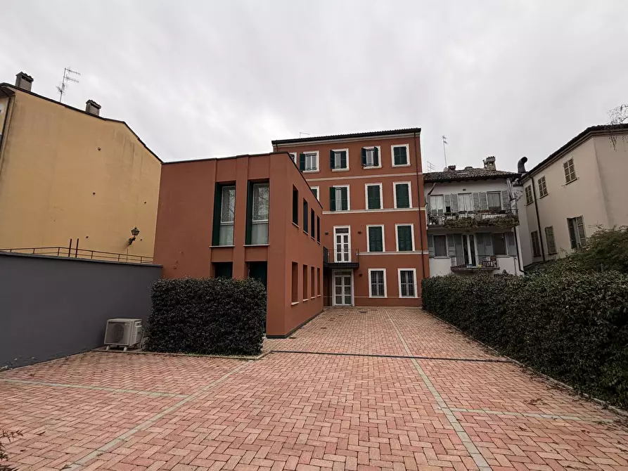 Immagine 16 di Bilocale in affitto  in Viale Mentana 134 a Parma