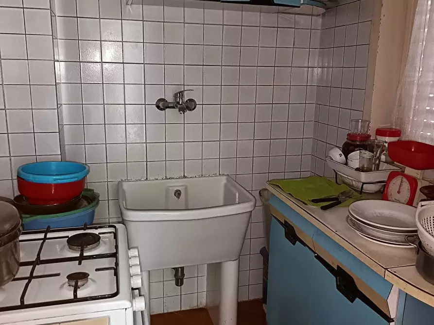 Immagine 28 di Pentalocale in vendita  a Palermo