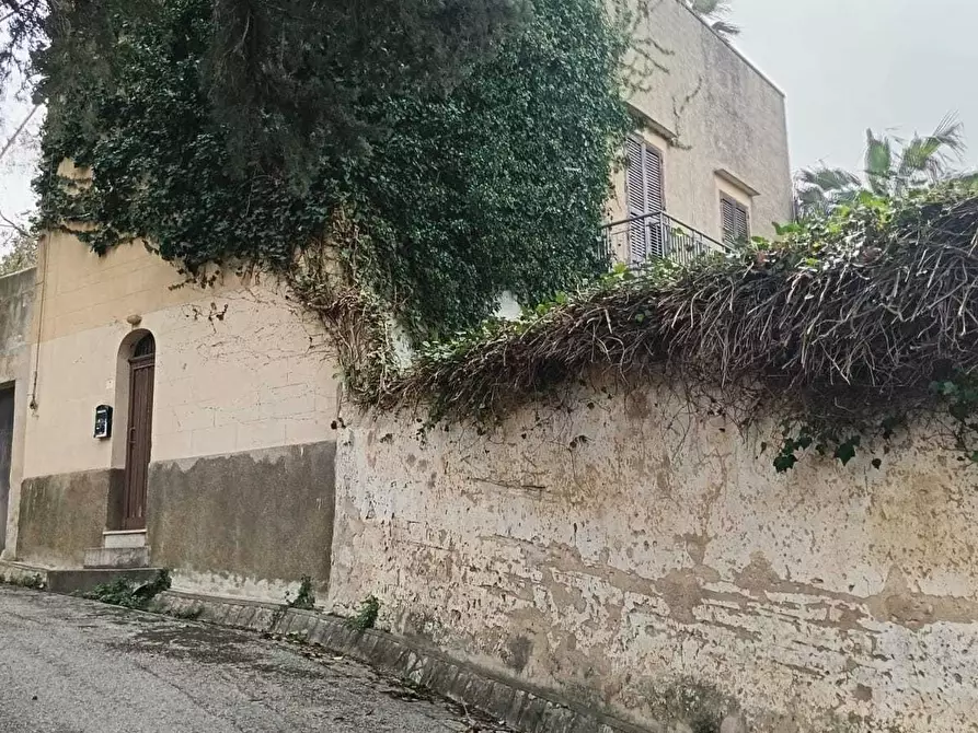 Immagine 55 di Villa in vendita  a Valderice