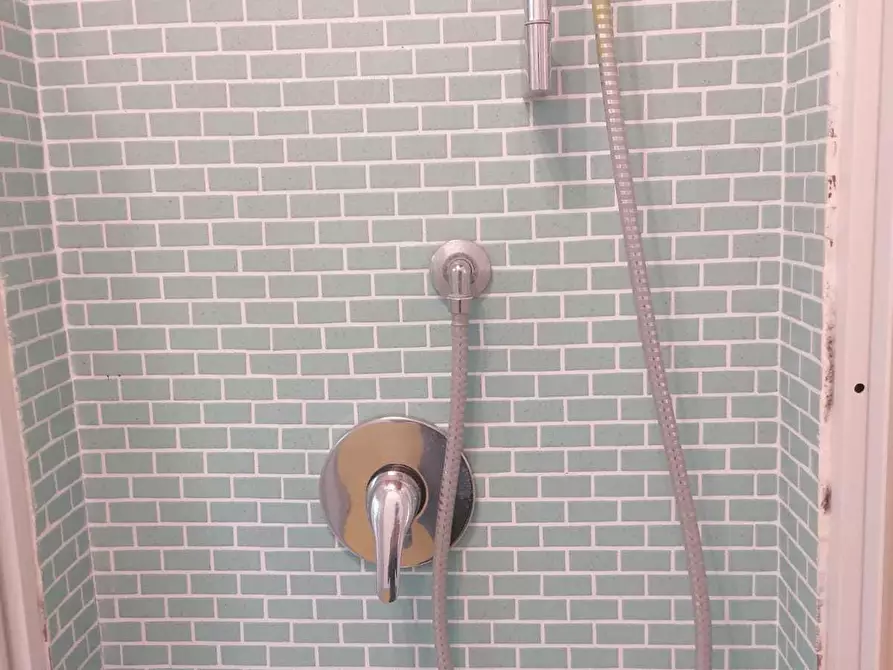 Immagine 44 di Trilocale in vendita  a Palermo