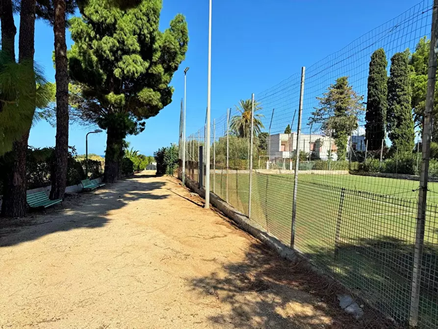 Immagine 29 di Villetta a schiera in vendita  a Castellammare Del Golfo