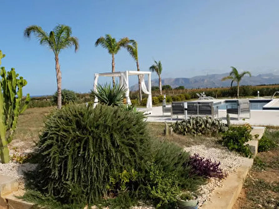 Immagine 25 di Villa in vendita  a Partinico