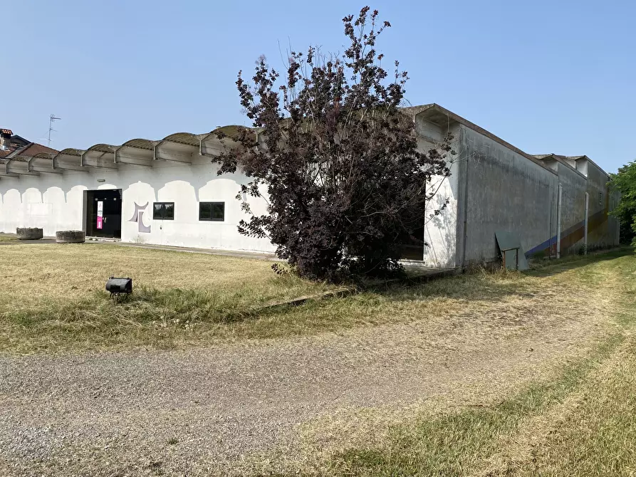 Immagine 25 di Capannone industriale in affitto  in VIA PAPA GIOVANNI XXIII 2 a Caselle Landi