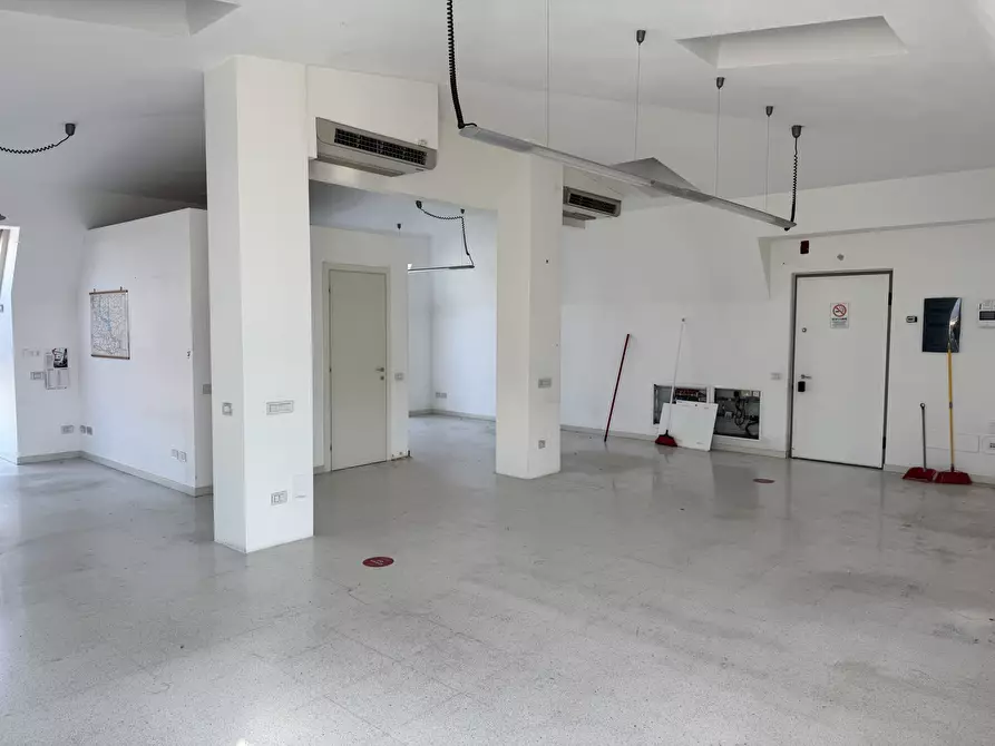 Immagine 18 di Ufficio in affitto  in Via Massimo D'Azeglio 20 a Lodi