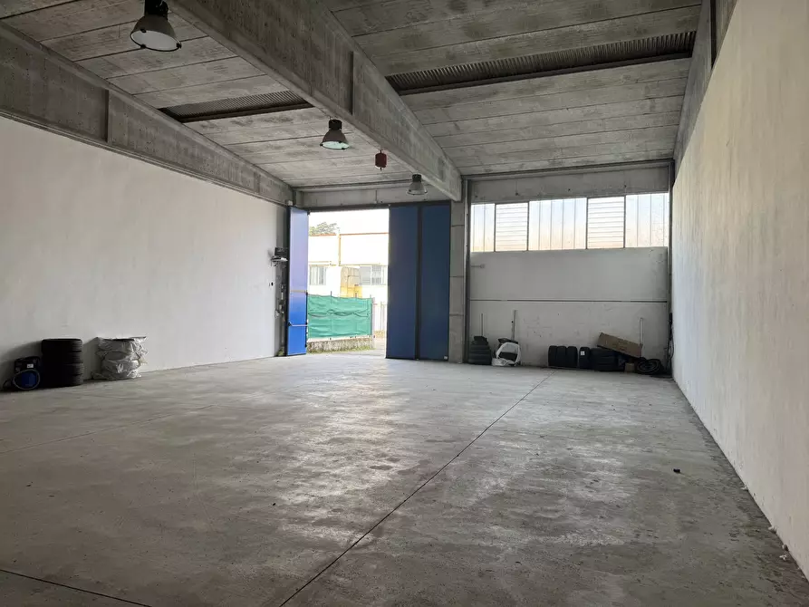 Immagine 2 di Capannone industriale in vendita  in Via Felice Cavallotti 62 a Lodi