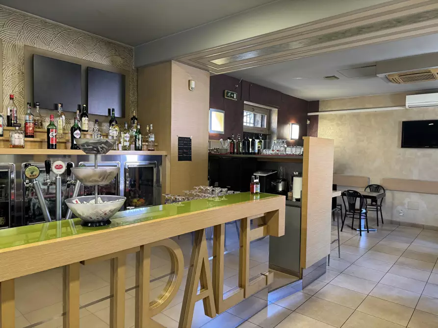 Immagine 5 di Bar / Ristorante in vendita  in VIA TENENTE ADAMI 10 a Arzago D'adda