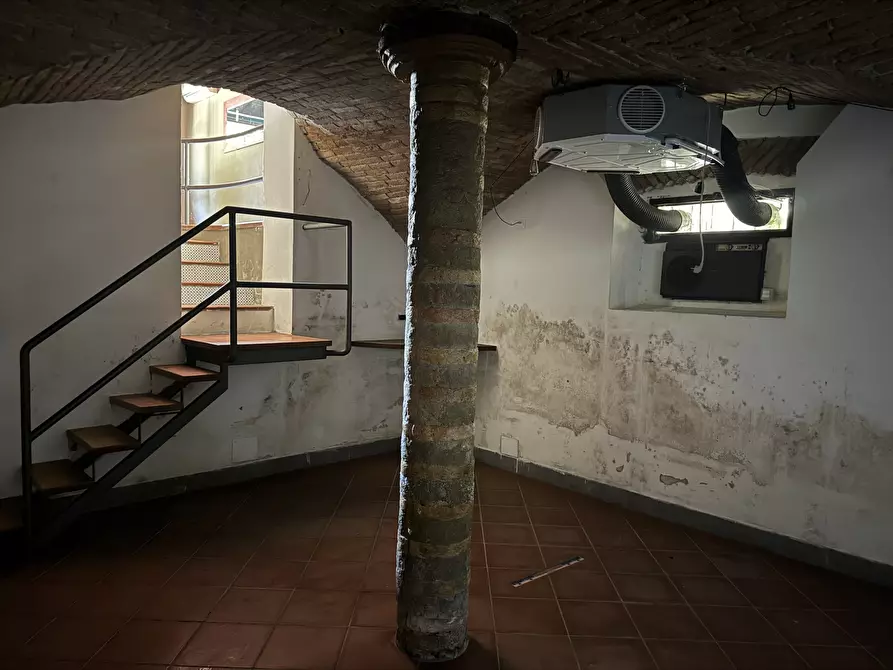 Immagine 10 di Locale commerciale in vendita  in VIA MINORE 7 a Casale Cremasco-Vidolasco