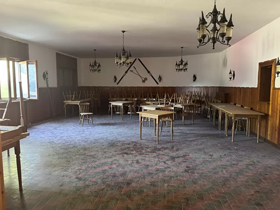 Immagine 3 di Albergo/B&B/Residence in vendita  in Località Castello 4 a Mezzoldo