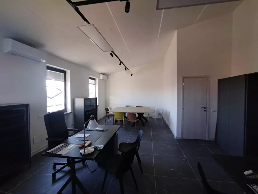 Immagine 10 di Attività artigianale in vendita  in Via Casellati 8 a San Giovanni In Croce