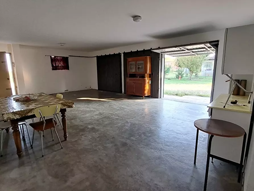 Immagine 41 di Casa indipendente in vendita  a Fiesso Umbertiano