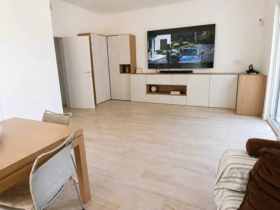 Immagine 8 di Casa indipendente in vendita  a Rovigo