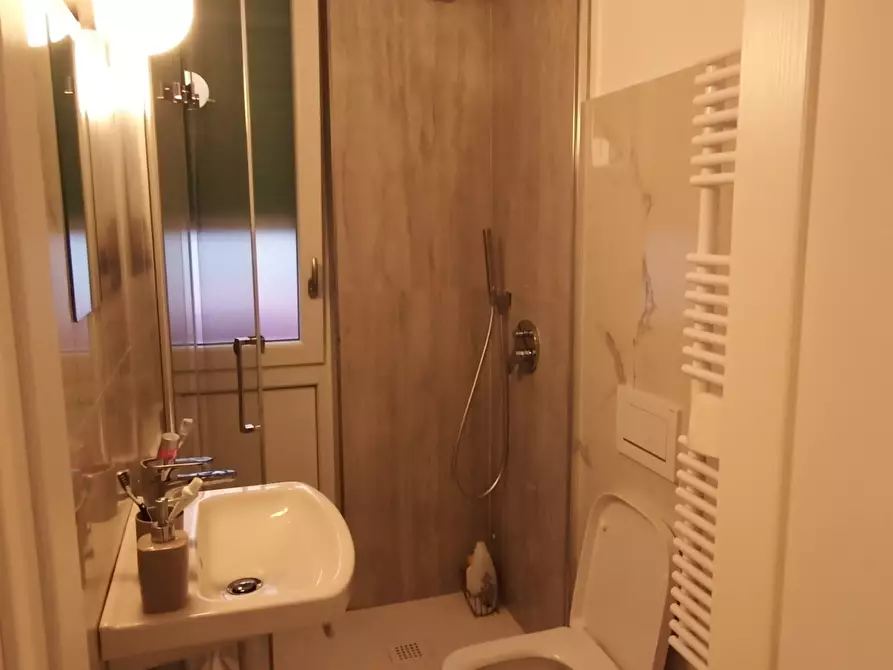 Immagine 16 di Monolocale in vendita  a San Remo