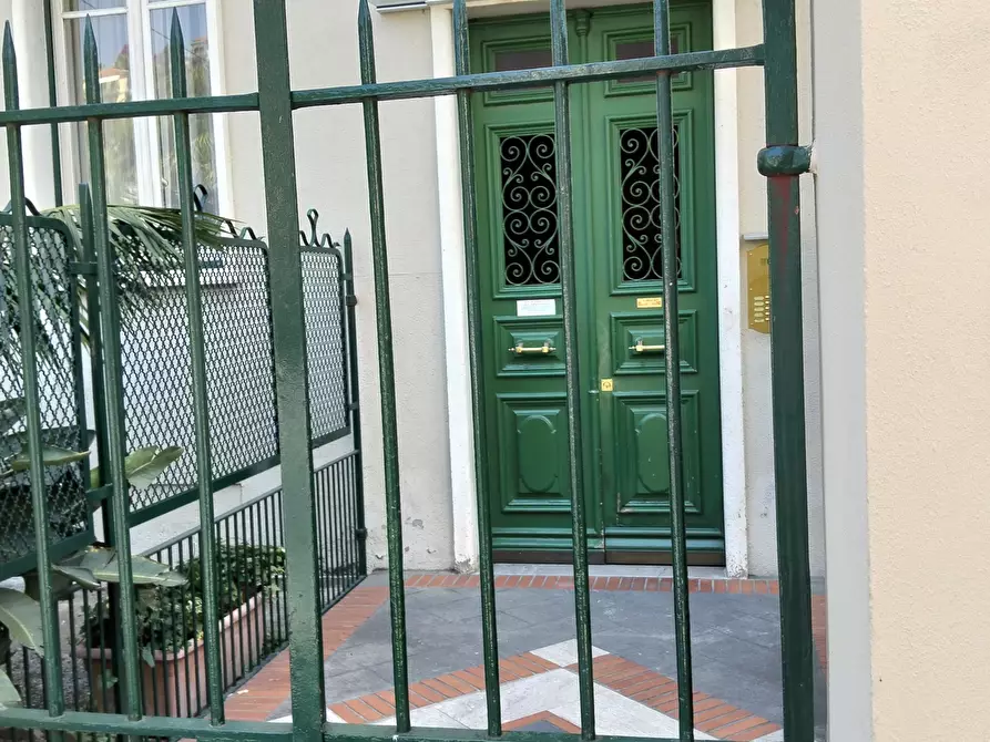 Immagine 3 di Pentalocale in vendita  in Corso Felice Cavallotti 14 a San Remo