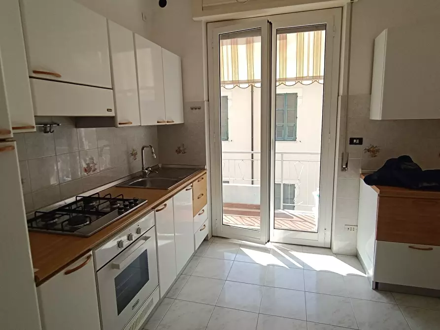 Immagine 11 di Bilocale in vendita  a San Remo