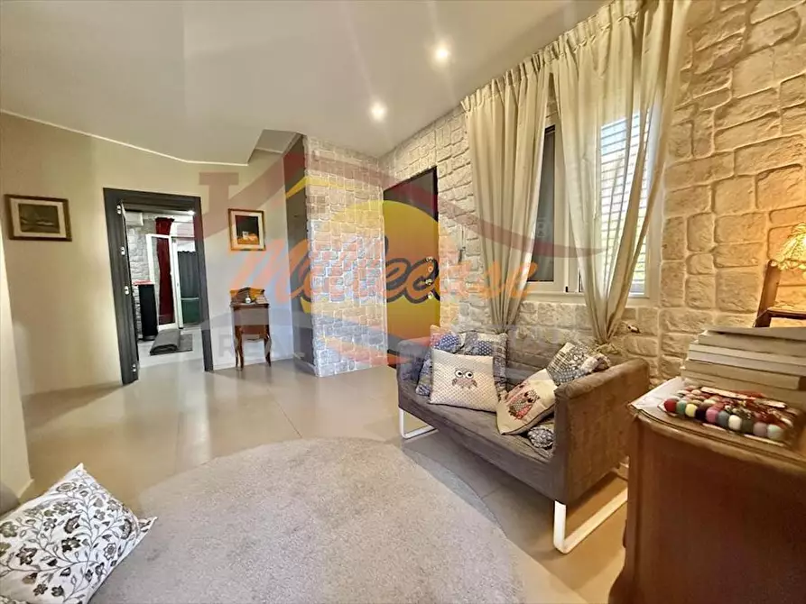 Immagine 24 di Villa in vendita  in VIA DEL LUCCIO a Siracusa