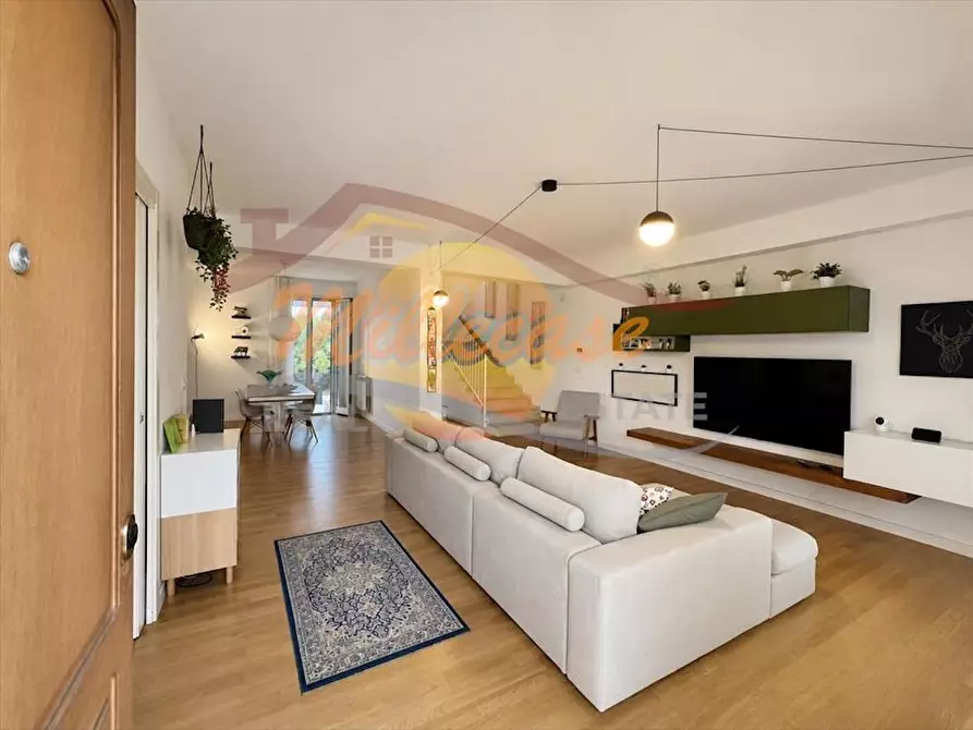 Immagine 16 di Casa bifamiliare in vendita  in Via Luigi Maria Monti a Siracusa