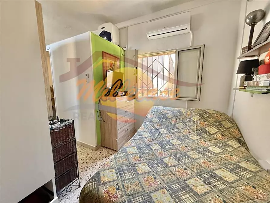 Immagine 16 di Bilocale in vendita  in Via Re Ierone II a Siracusa