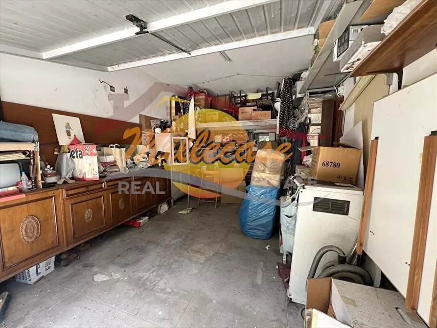 Immagine 8 di Quadrilocale in vendita  in Via Santi Amato a Siracusa