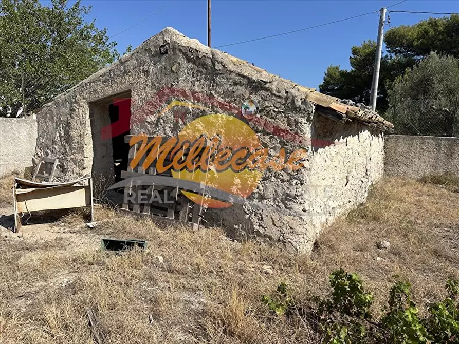 Immagine 1 di Rustico / casale in vendita  in VIA LUIGI MONTI a Siracusa