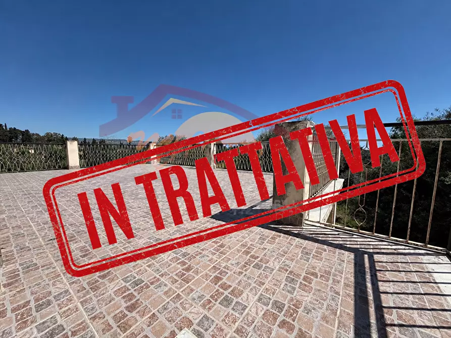 Immagine 1 di Villa in vendita  in Strada Monasteri a Siracusa