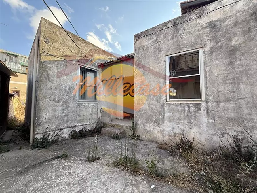 Immagine 18 di Villa in vendita  in Via Franca Maria Gianni a Siracusa