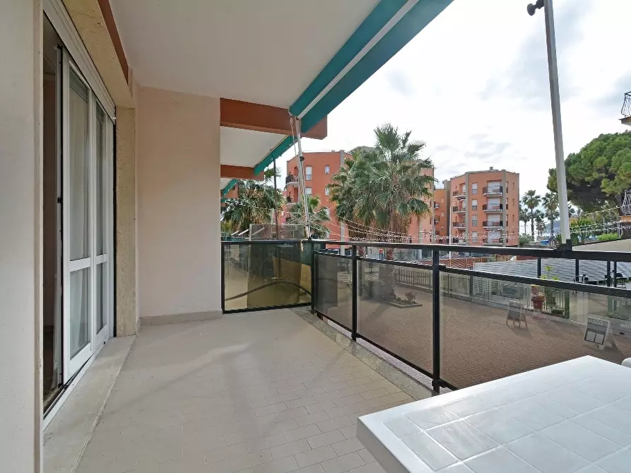 Immagine 40 di Trilocale in affitto  in Via della Resistenza 2323 a San Bartolomeo Al Mare