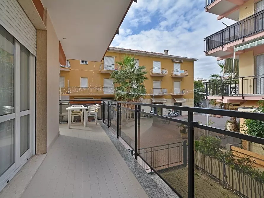 Immagine 41 di Trilocale in affitto  in Via della Resistenza 2323 a San Bartolomeo Al Mare