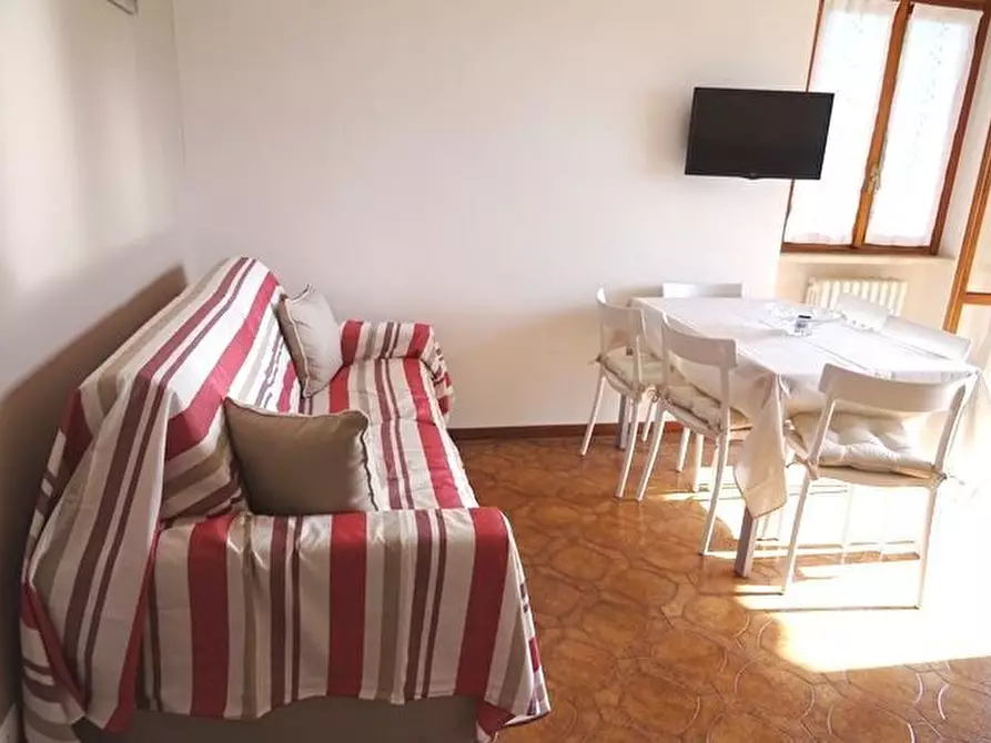 Immagine 33 di Trilocale in affitto  in Via Aurelia 57 a San Bartolomeo Al Mare