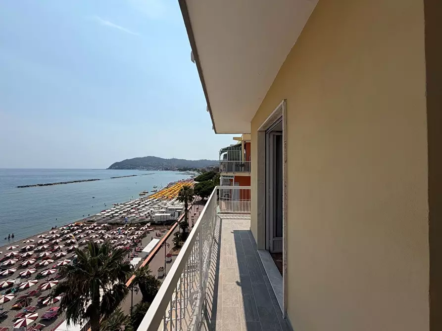 Immagine 9 di Trilocale in vendita  in Via Sicilia 37 a San Bartolomeo Al Mare