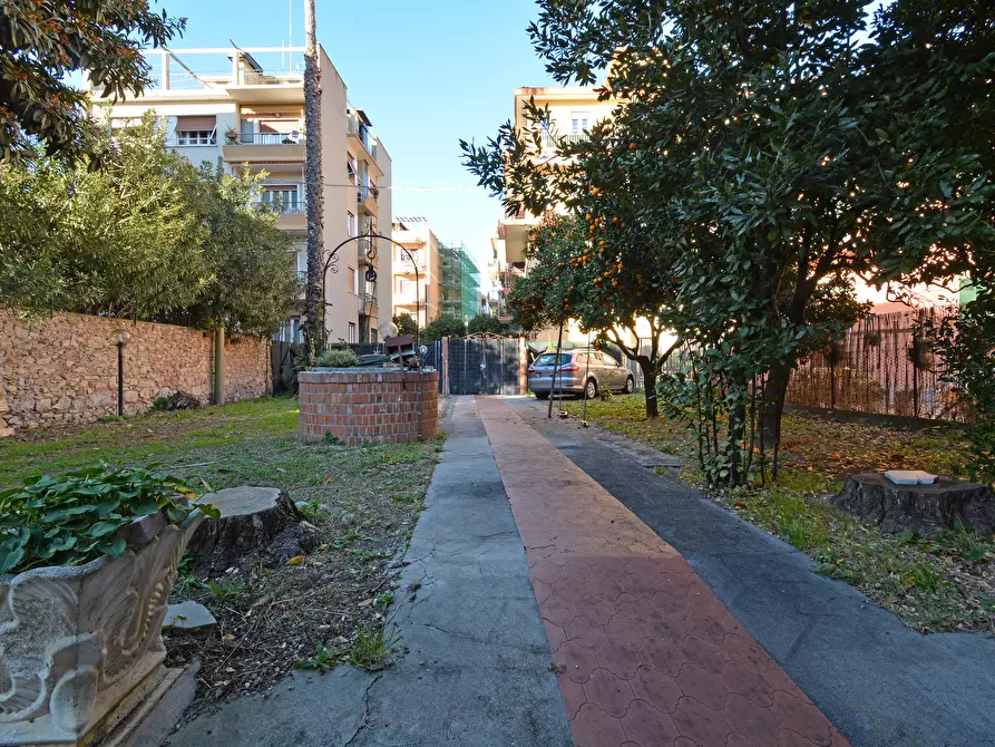 Immagine 2 di Casa indipendente in vendita  in Via Indiani 19 a Diano Marina