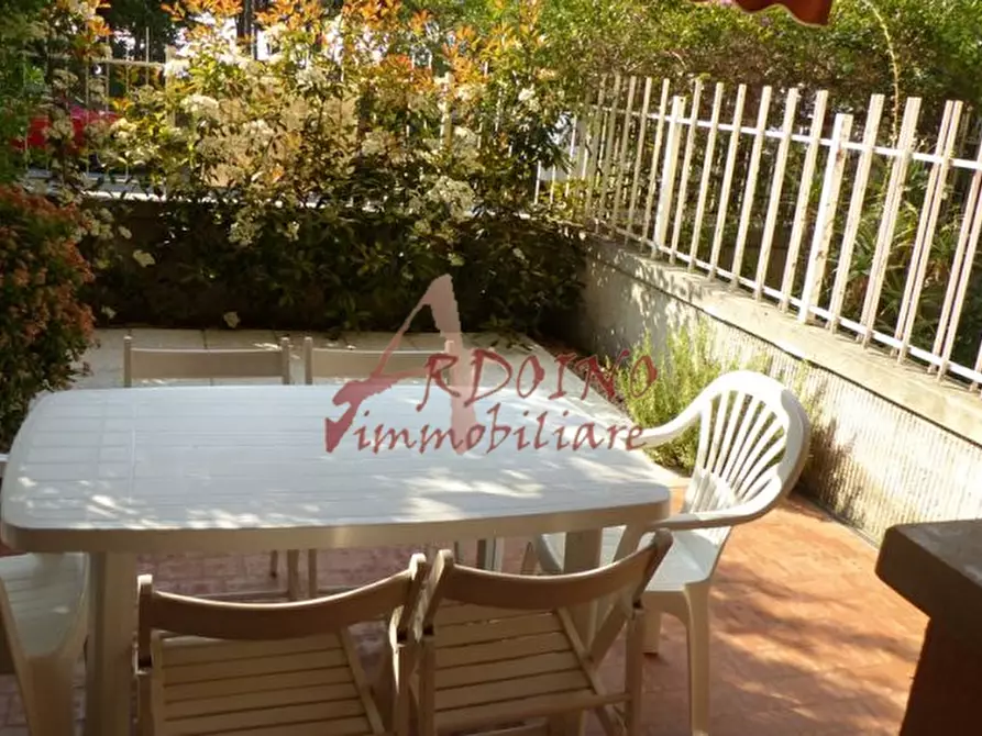 Immagine 51 di Trilocale in vendita  in Viale Europa a San Bartolomeo Al Mare