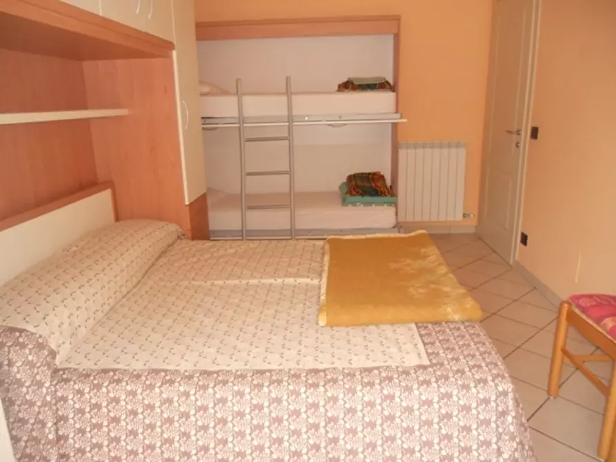 Immagine 37 di Trilocale in affitto  in Via della Torre 9 a San Bartolomeo Al Mare