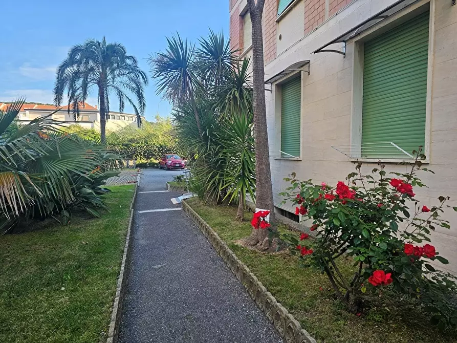 Immagine 6 di Trilocale in vendita  in Via Aurelia 84 a San Bartolomeo Al Mare