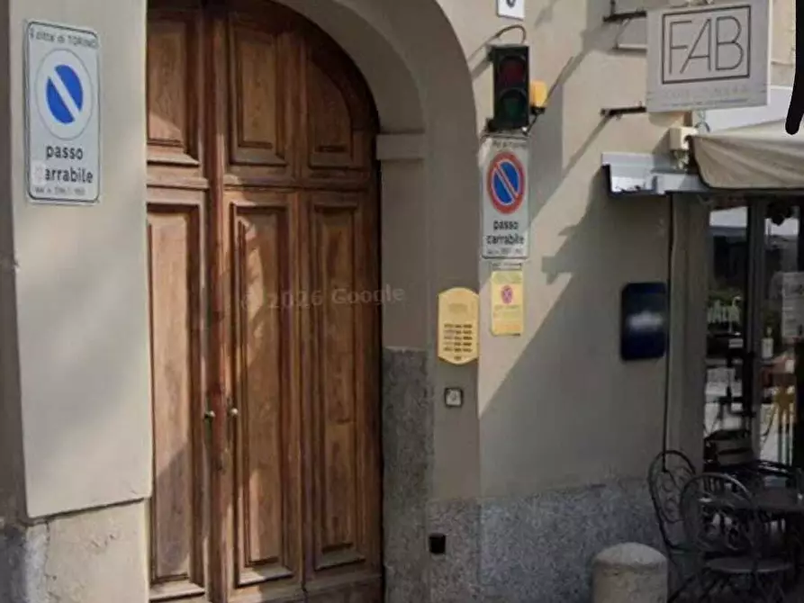 Immagine 1 di Garage in vendita  in Via Torquato Tasso 9 a Torino