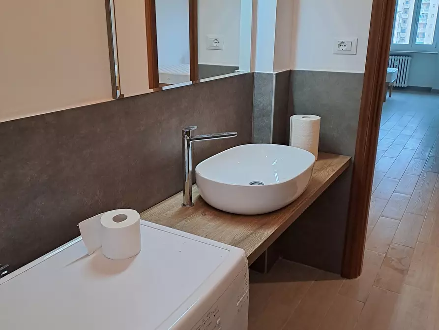 Immagine 19 di Trilocale in affitto  in VIALE 24 MAGGIO 31 a Collegno