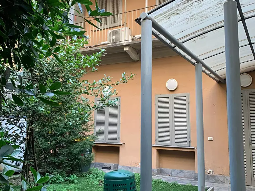 Immagine 2 di Ufficio in affitto  a Torino