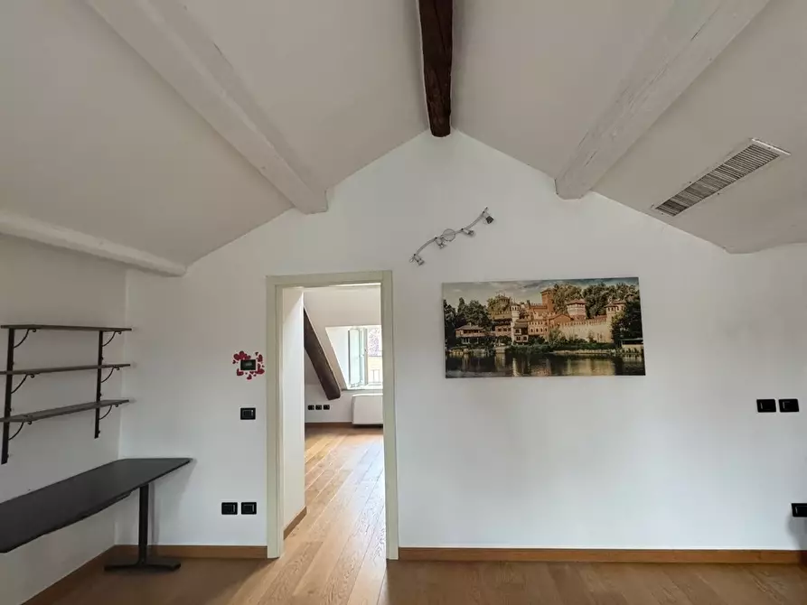 Immagine 14 di Trilocale in vendita  in VIA CONTE VERDE 1 a Torino