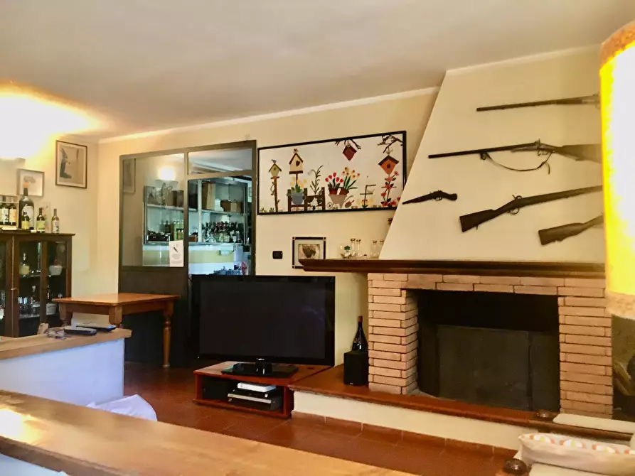 Immagine 34 di Rustico / casale in vendita  a Castelnuovo Magra