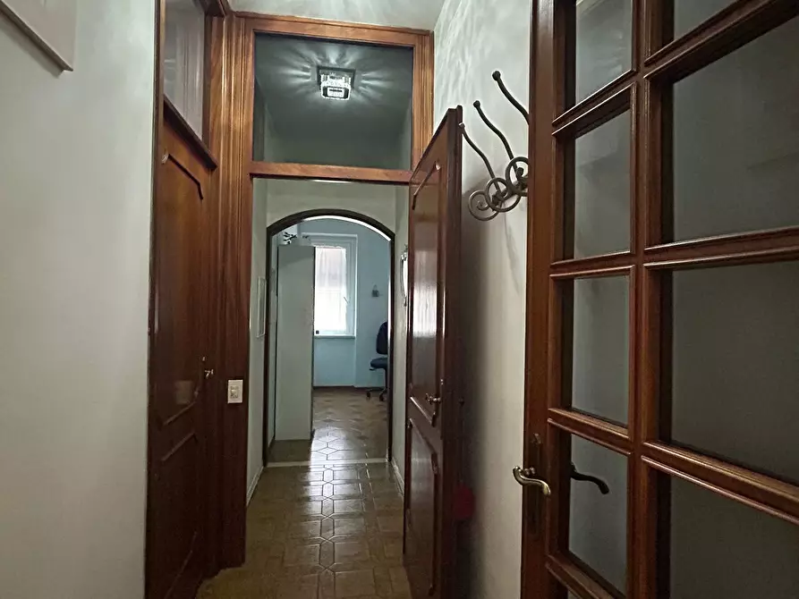 Immagine 14 di Quadrilocale in vendita  a Sarzana