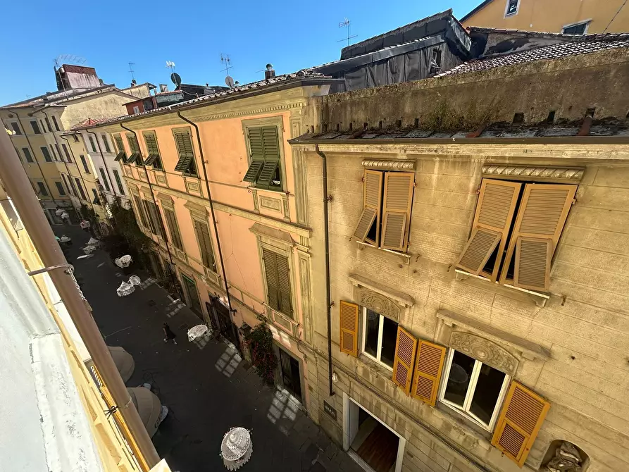 Immagine 13 di Quadrilocale in vendita  a Sarzana